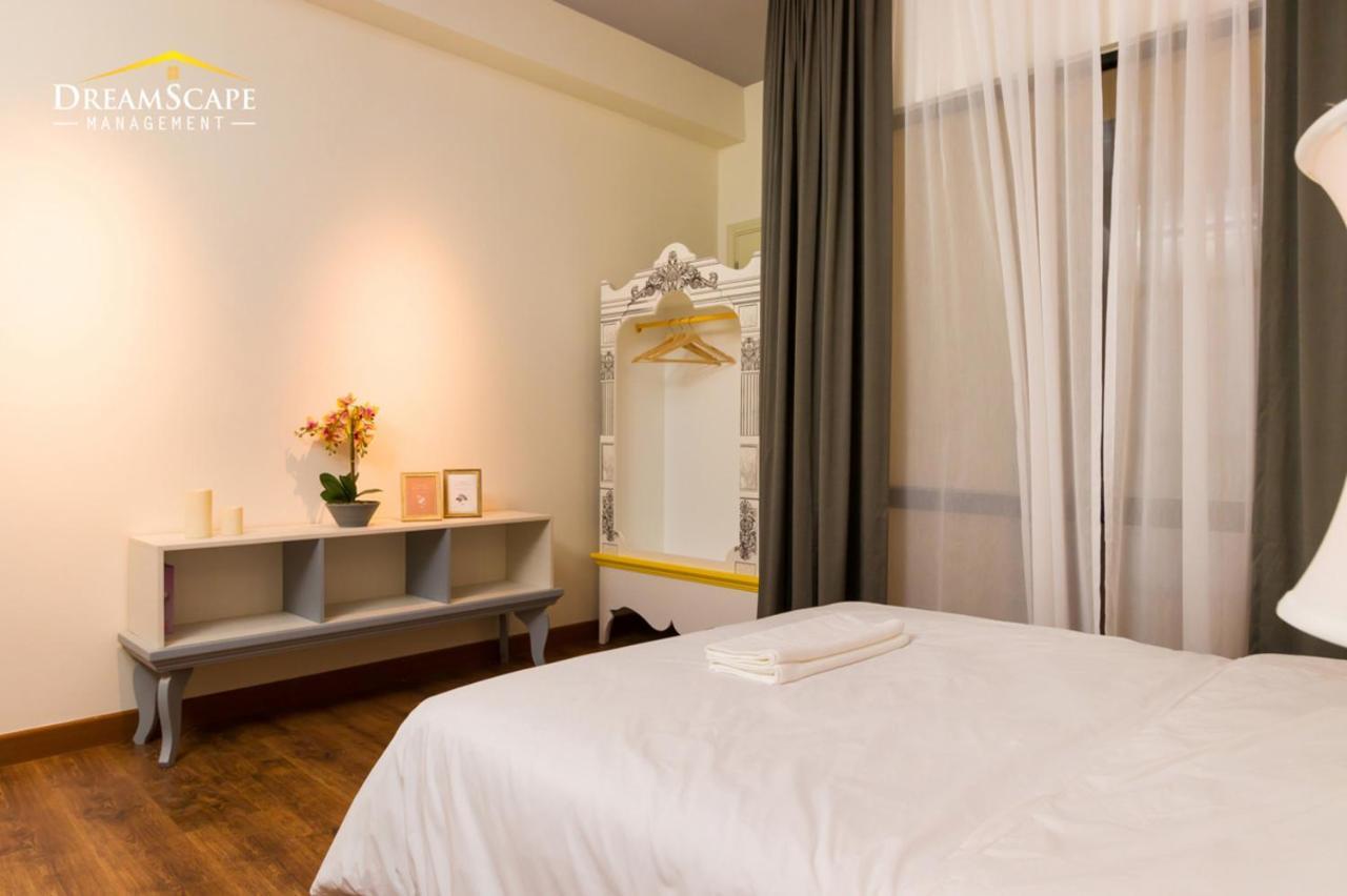 Arte Mont Kiara Aparthotel Kuala Lumpur Exterior photo A room at Dreamscape